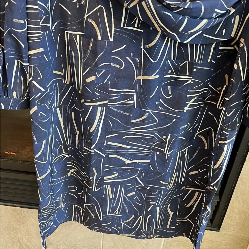 Gorgeous silk dress - Picture 5 of 7